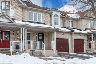 40 Cathmar Dr in Markham, ON - Building Photo - Building Photo