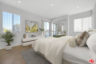 1226 S Shenandoah St in Los Angeles, CA - Building Photo - Building Photo