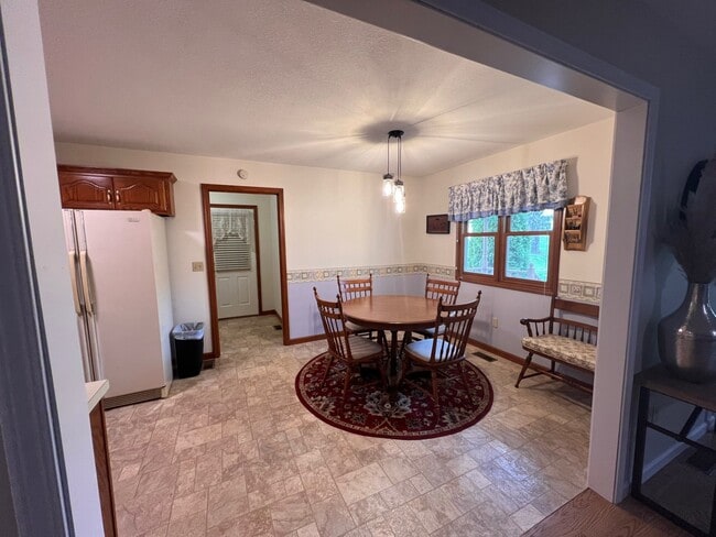 6 Gail Dr in Vincennes, IN - Building Photo - Building Photo