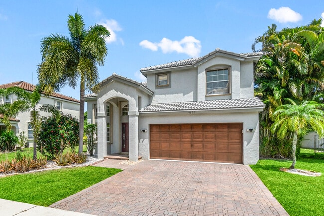 4122 Bluff Harbor Way in Wellington, FL - Building Photo - Building Photo