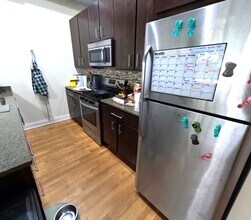 2778 N Milwaukee Ave in Chicago, IL - Building Photo - Building Photo