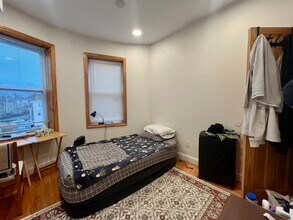 20 Winthrop St, Unit #3 in Boston, MA - Foto de edificio - Building Photo