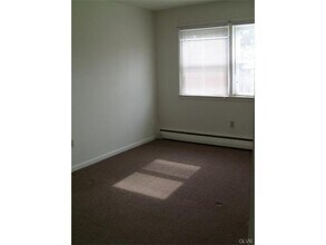 2108 S Lumber St in Allentown, PA - Building Photo - Building Photo