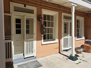 711 Royal St, Unit E in New Orleans, LA - Building Photo - Building Photo