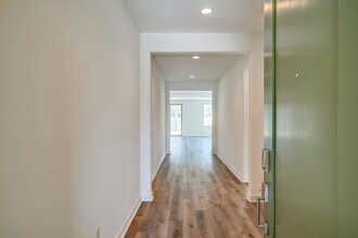 34166 Willow Stone St in Murrieta, CA - Building Photo - Building Photo