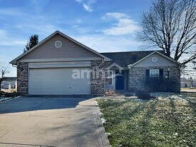 6501 Rushing River in Noblesville, IN - Building Photo