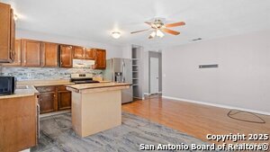 208 Gamblewood in Universal City, TX - Building Photo - Building Photo