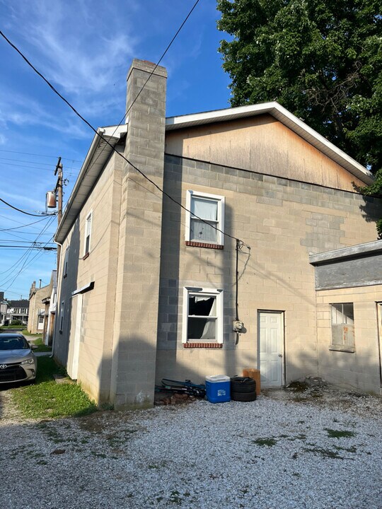 536 S Franklin St in Hanover, PA - Building Photo