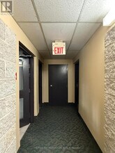 271 Eiwo Ct in Waterloo, ON - Building Photo - Building Photo