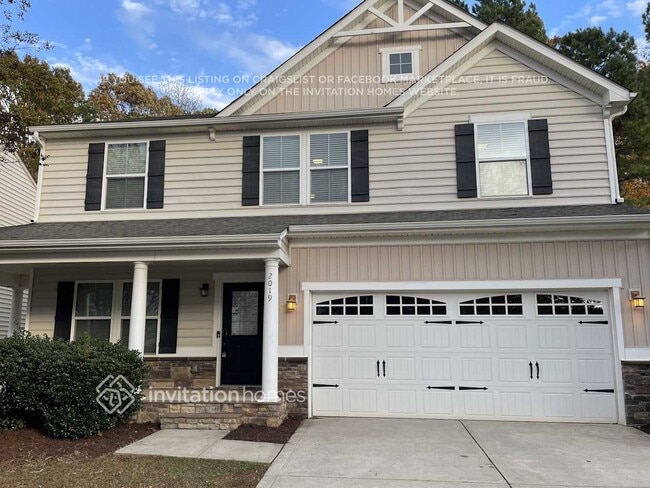 property at 2019 Oakmere Rd