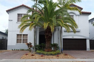 18125 NW 89th Ct in Hialeah, FL - Building Photo