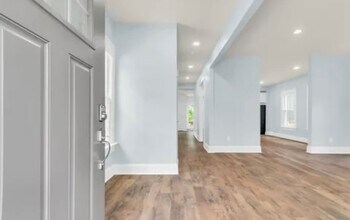 106 Grace St in Greenville, SC - Building Photo - Building Photo