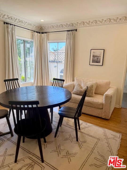 2103 Holmby Ave in Los Angeles, CA - Building Photo - Building Photo