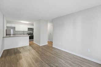 The Birkenshaw Apartments in Calgary, AB - Building Photo - Interior Photo