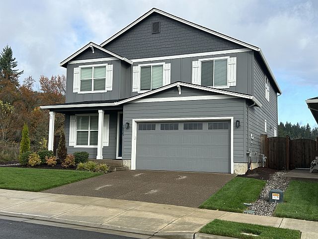 16513 SE Three Sisters Mountain Wy in Happy Valley, OR - Building Photo