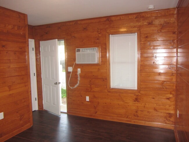 15091 Fort Campbell Blvd, Unit 01