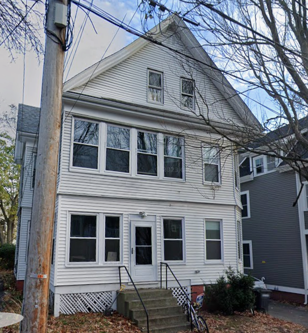 19 Banks St, Unit 2 in Somerville, MA - Foto de edificio