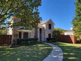 8609 Crested Cove Ct in Plano, TX - Building Photo