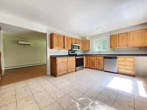 116 Pine Trail in Holden, ME - Building Photo - Building Photo