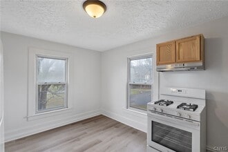 409 N 6th St in Fulton, NY - Building Photo - Building Photo