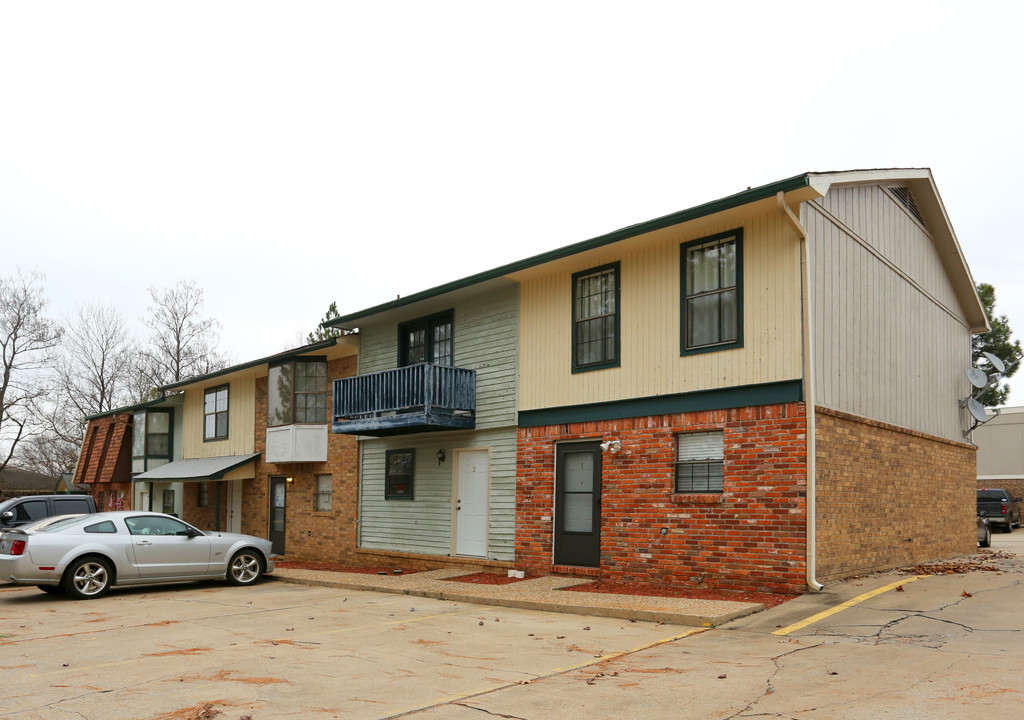 The Pines in Fort Smith, AR - Foto de edificio