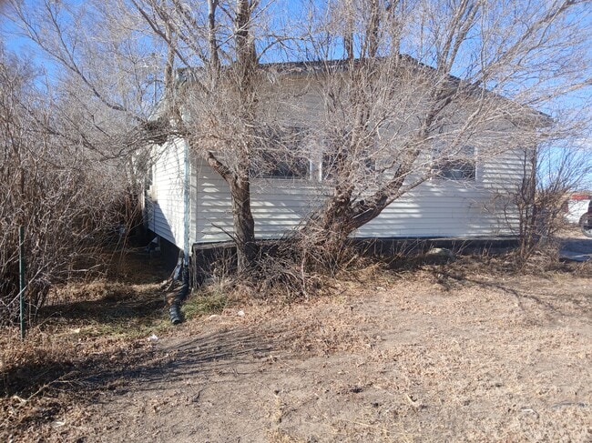 716 Linnell St in Brule, NE - Foto de edificio - Building Photo