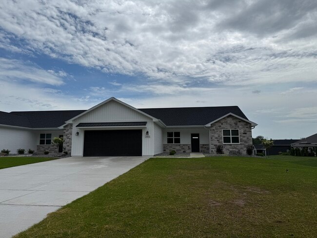 property at 2600 Chambers Xing