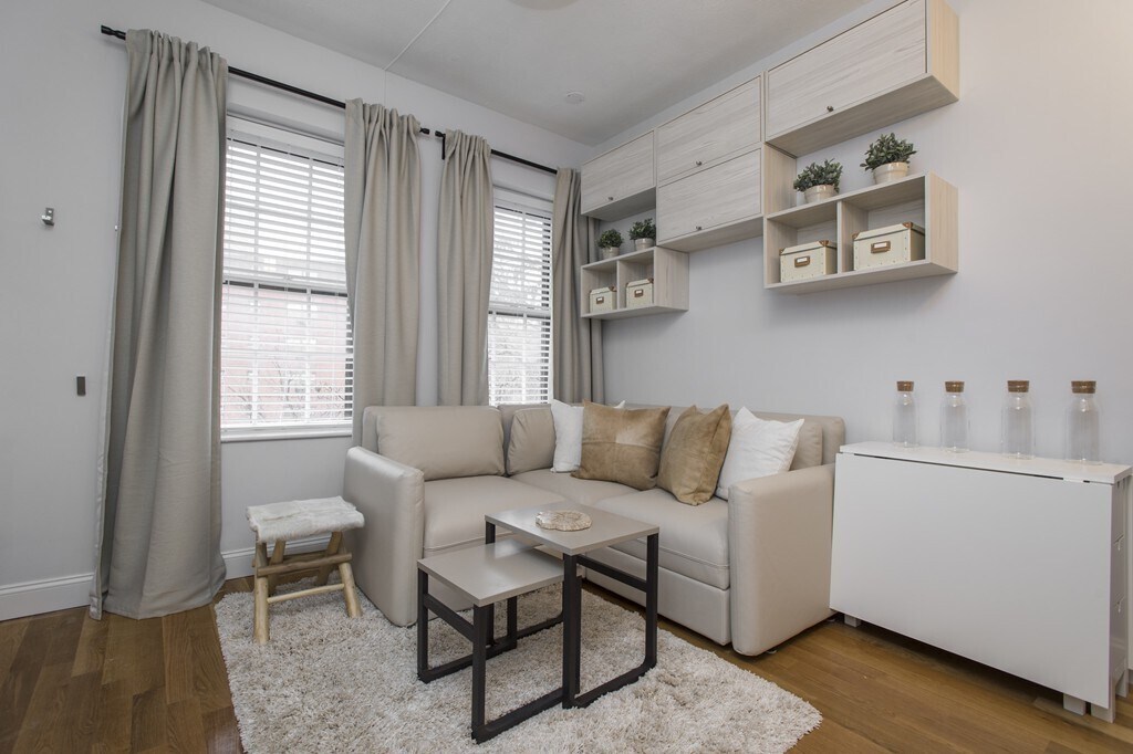 193 Warren Ave, Unit 1 in Boston, MA - Building Photo