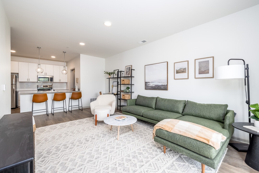 Edgewater Apartments and Townhomes in West Henrietta, NY - Foto de edificio