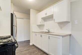North Star Apartments in Camrose, AB - Building Photo - Building Photo