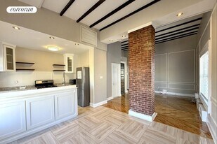 1013 E 96th St in Brooklyn, NY - Building Photo