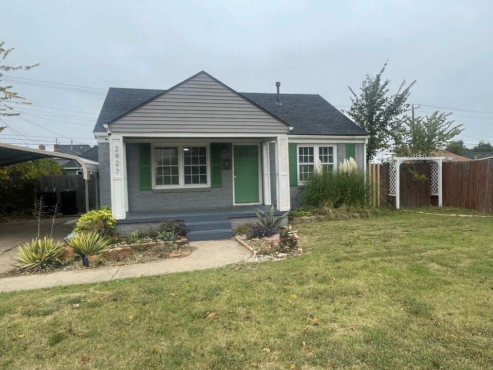 2927 NW 22nd St in Oklahoma City, OK - Building Photo