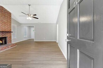 135 Belle Dr in Fayetteville, GA - Building Photo - Building Photo