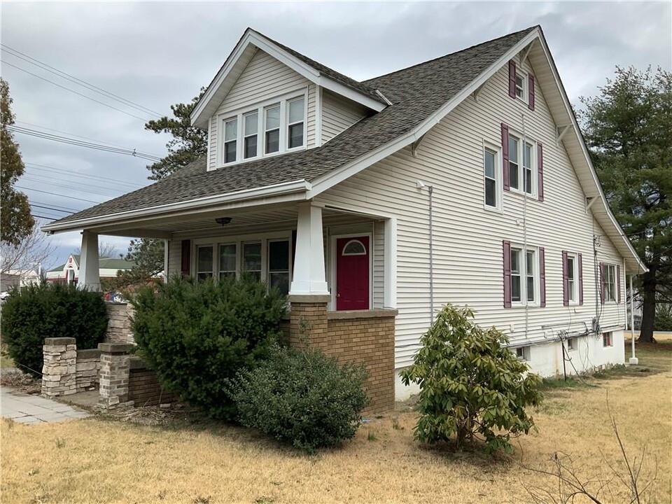 175 Windsor Hwy-Unit -2 in New Windsor, NY - Building Photo