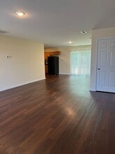 32 Amber Dr in Port Wentworth, GA - Building Photo - Building Photo