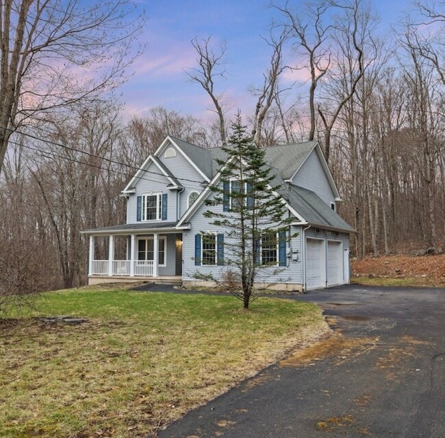 property at 1141 Riverside Hts W