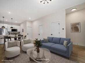 2142 N Maplewood Ave in Chicago, IL - Building Photo - Building Photo
