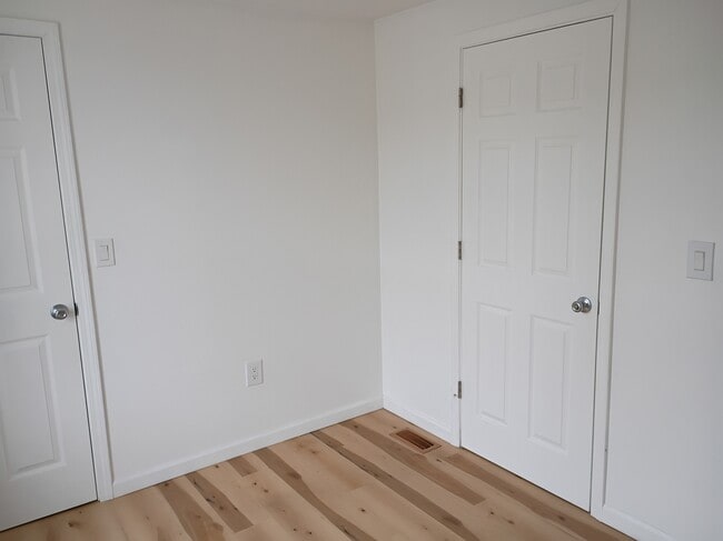 121 Eldredge St, Unit 1L in Binghamton, NY - Foto de edificio - Building Photo