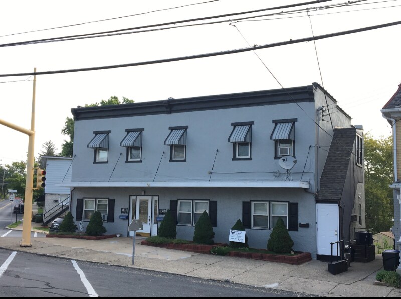 900 S 24th St in Easton, PA - Building Photo