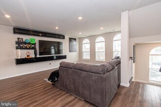 9637 Block St in Lanham, MD - Building Photo - Building Photo