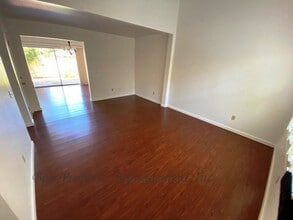 19220 Creekside Ln in Salinas, CA - Building Photo - Building Photo