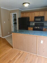 103 E Gorgas Ln in Philadelphia, PA - Building Photo - Building Photo