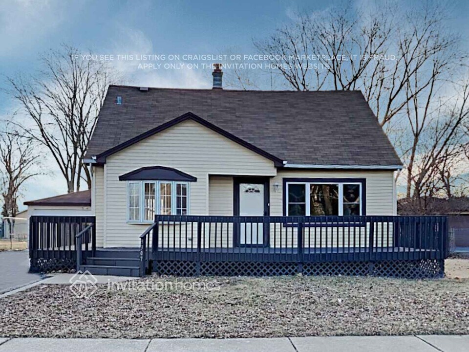 9307 Nordica Ave in Oak Lawn, IL - Foto de edificio