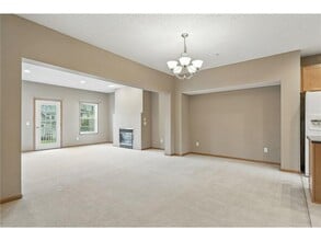 17040 51st Ave N in Minneapolis, MN - Building Photo - Building Photo
