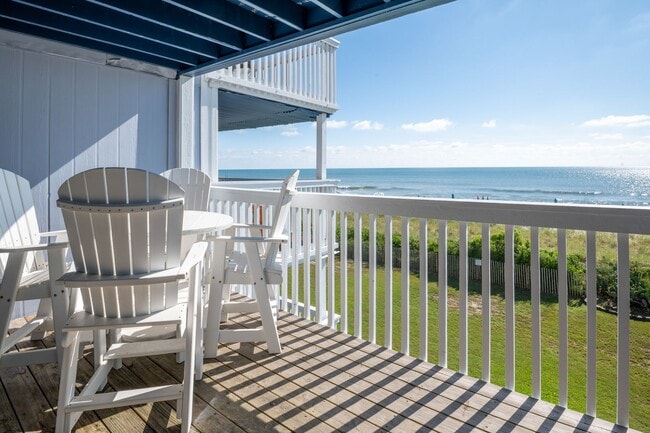 property at 1311 Lake Park Blvd S