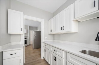 65 Hendrick St in Providence, RI - Building Photo - Building Photo
