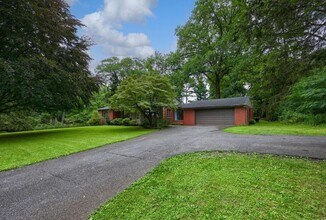 376 Arbor Rd in Lancaster, PA - Building Photo - Building Photo