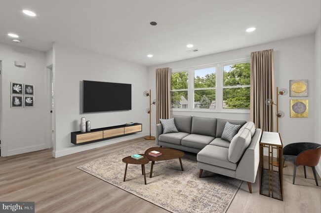 402 Elm Ave in Takoma Park, MD - Building Photo - Building Photo