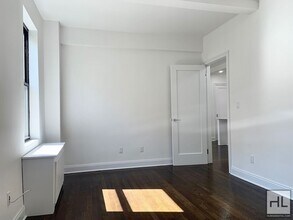 EAST 37 STREET in New York, NY - Building Photo - Building Photo