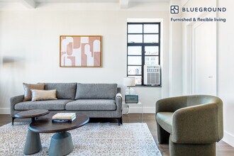 10 Sheridan Square, Unit FL8-ID553 in New York, NY - Building Photo - Building Photo